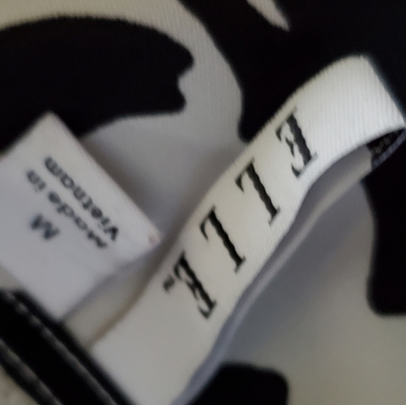 Elle Black and White Blouse - Picture 2 of 2